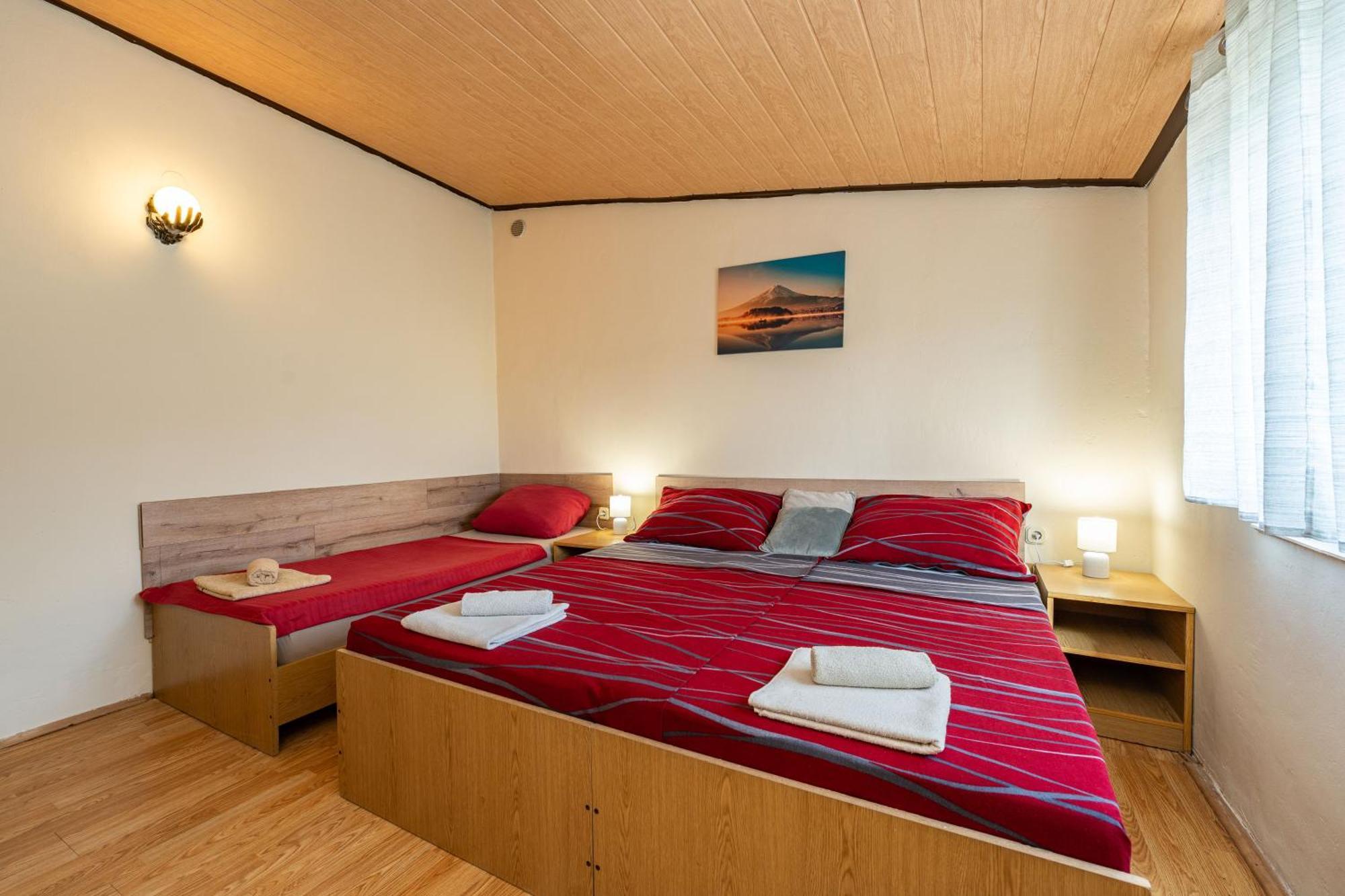 Apartmani Prpic Vir Exterior photo